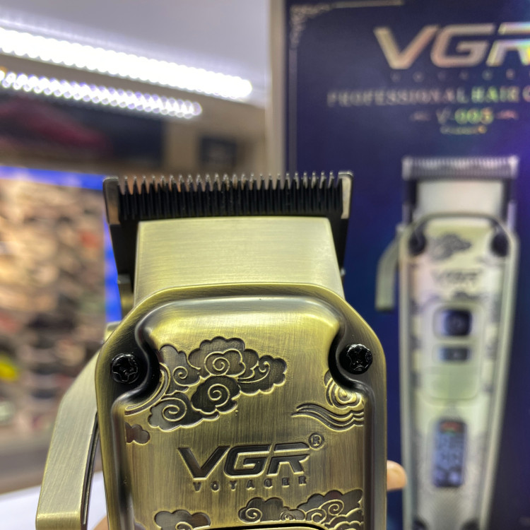 ست ماشین اصلاح حرفهای VGR مدل V-643 شامل موزر و خط زن